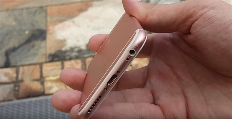 Mua điện thoại iphone xách tay có được bảo hành không